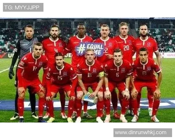 克里斯蒂安桑德与布兰的激烈对决展现足球魅力与战术博弈